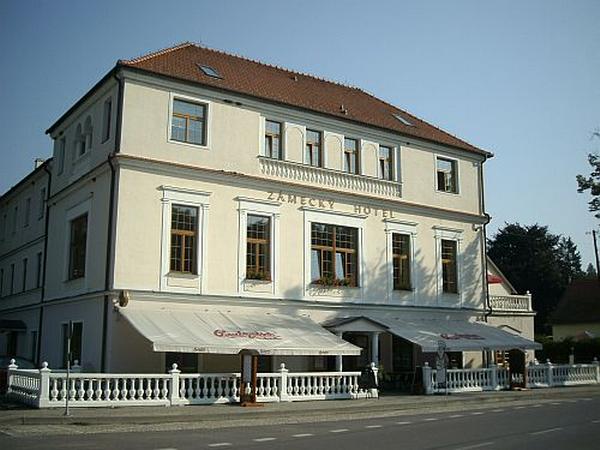 Zámecký Hotel