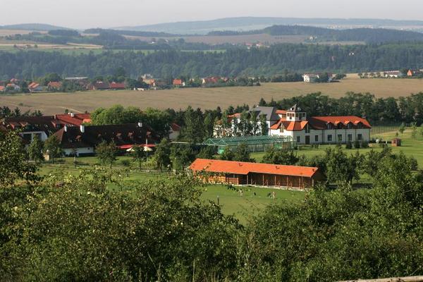 Kongres&Golf hotel Darovanský dvůr